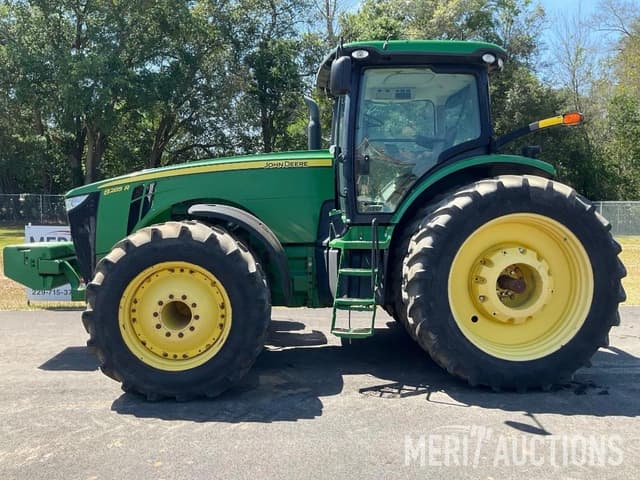 Image of John Deere 8285R equipment image 1