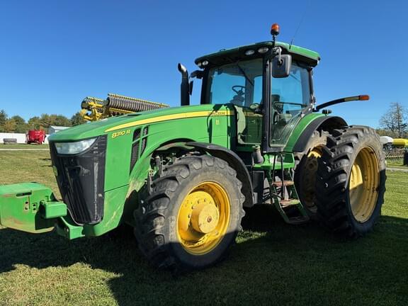 Image of John Deere 8310R equipment image 2
