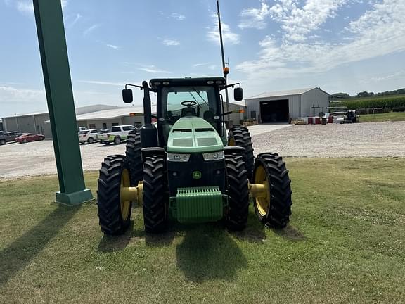 Image of John Deere 8310R equipment image 1