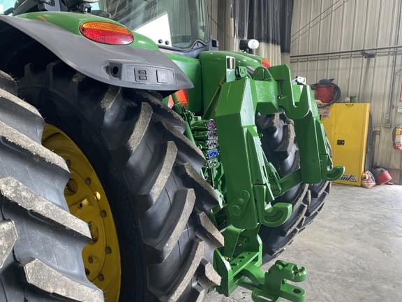 Image of John Deere 8310R equipment image 1