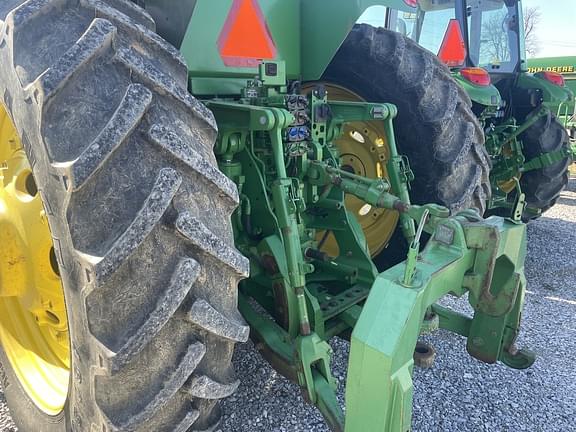 Image of John Deere 8310R equipment image 1