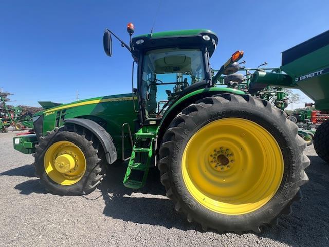 Image of John Deere 8310R equipment image 3