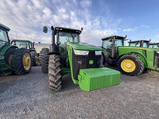 Image of John Deere 8310R equipment image 4