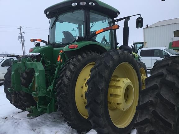 Image of John Deere 8310R equipment image 4