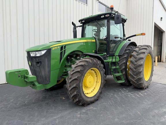 2011 John Deere 8310R Equipment Image0