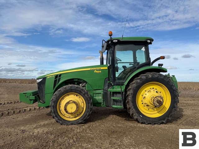 Image of John Deere 8310R equipment image 1