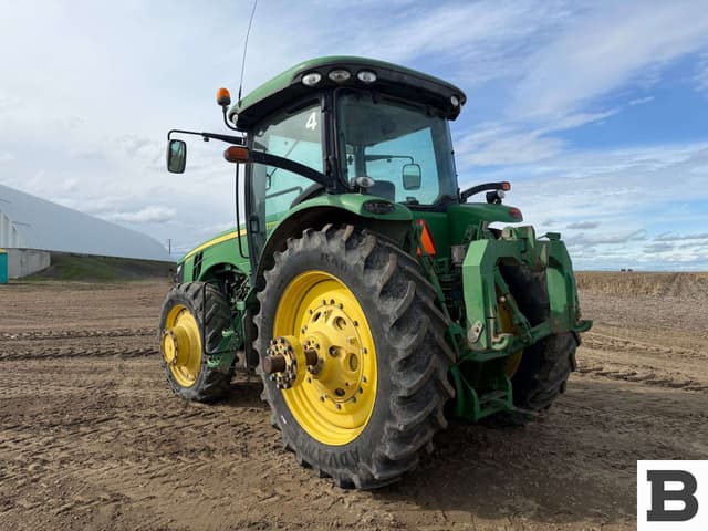 Image of John Deere 8310R equipment image 2