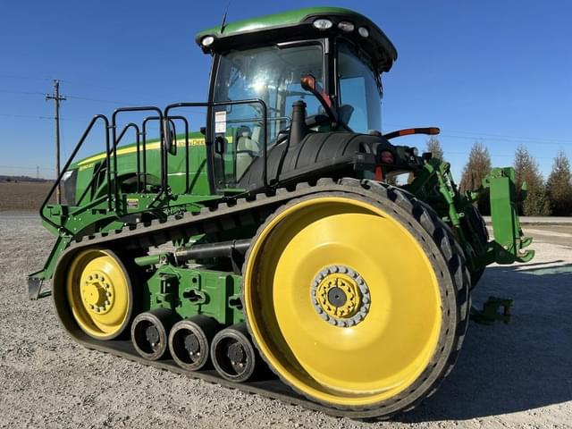 Image of John Deere 8310RT equipment image 4