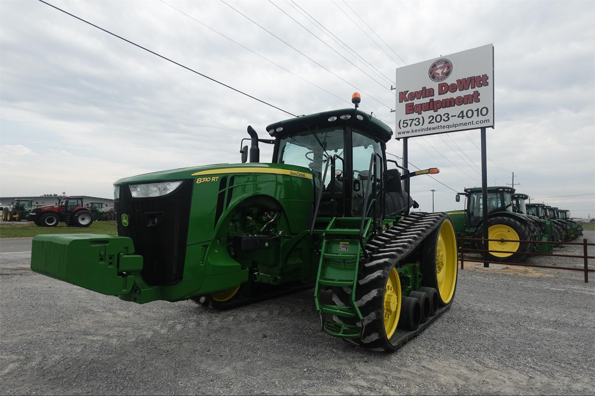 2011 John Deere 8310RT Equipment Image0