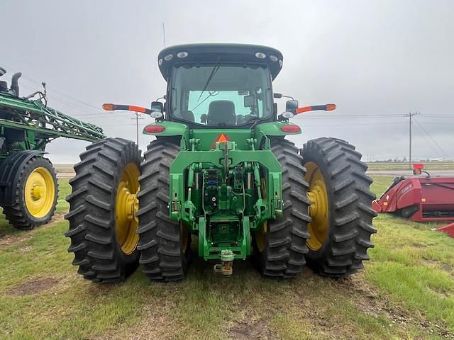 Image of John Deere 8335R equipment image 2