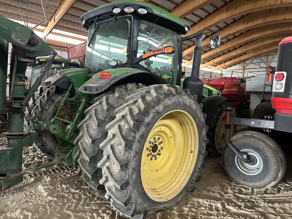 Image of John Deere 8335R Primary image