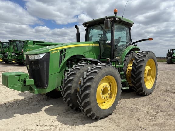 Image of John Deere 8335R Primary image