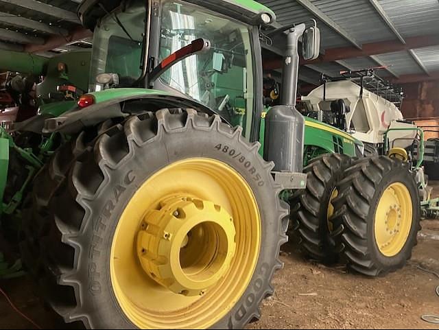 Image of John Deere 8335R Primary image