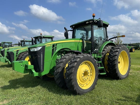 2011 John Deere 8335R Equipment Image0