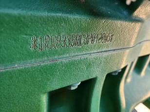 Main image John Deere 8335R 3