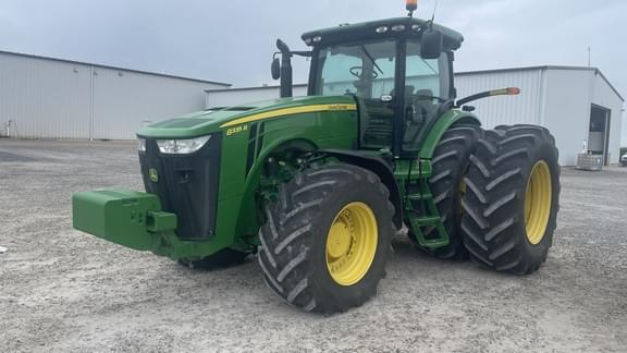 Image of John Deere 8335R equipment image 1