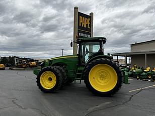 Main image John Deere 8335R 1