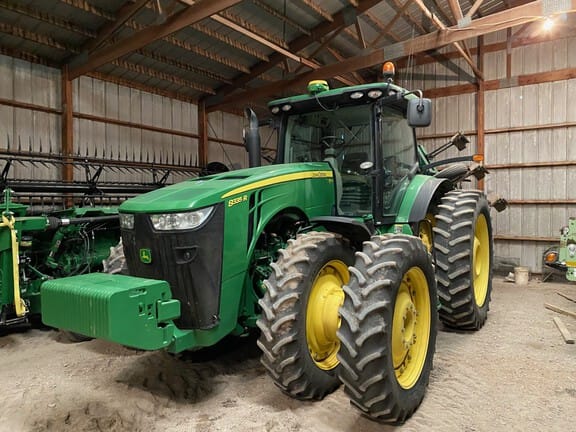Main image John Deere 8335R