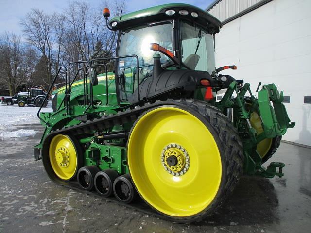 Image of John Deere 8335RT equipment image 4