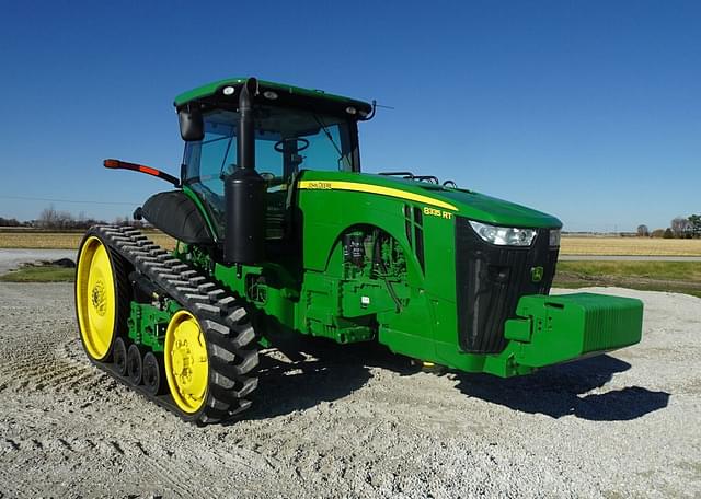 Image of John Deere 8335RT equipment image 3