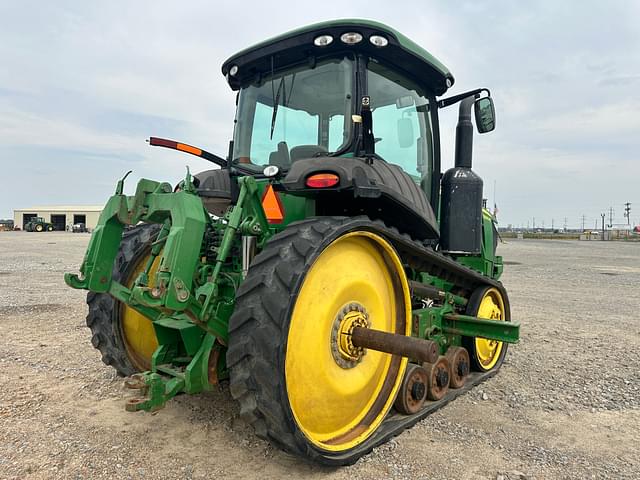 Image of John Deere 8335RT equipment image 2