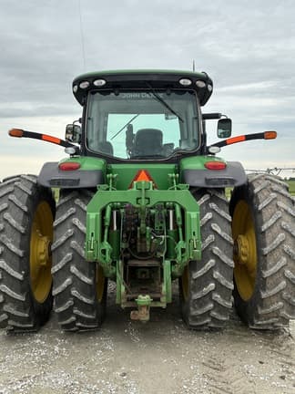 Image of John Deere 8360R equipment image 2