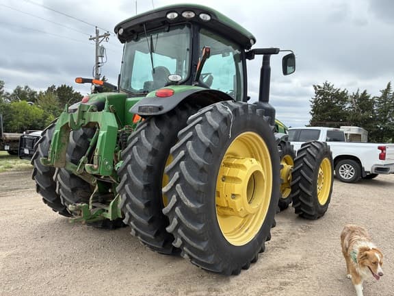 Image of John Deere 8360R equipment image 3