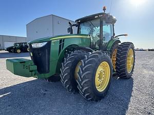 2011 John Deere 8360R Image