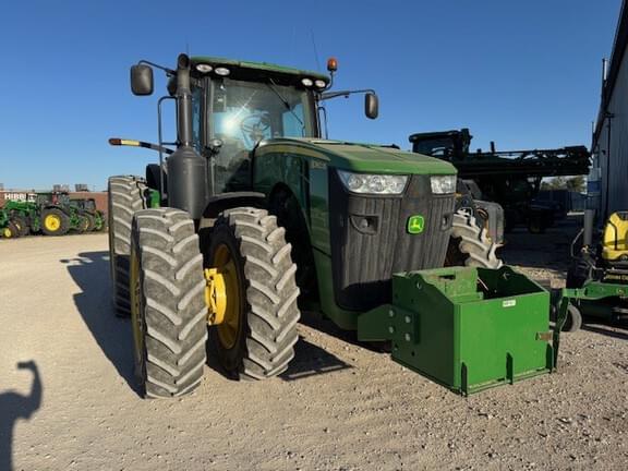Image of John Deere 8360R equipment image 3