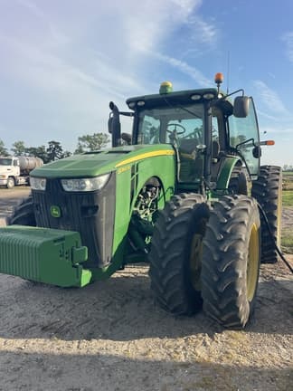Image of John Deere 8360R equipment image 2