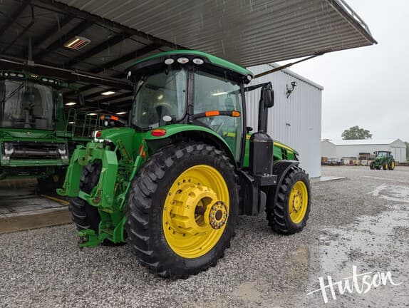Image of John Deere 8360R equipment image 2