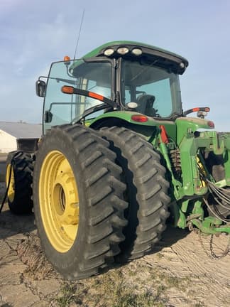 Image of John Deere 8360R equipment image 3