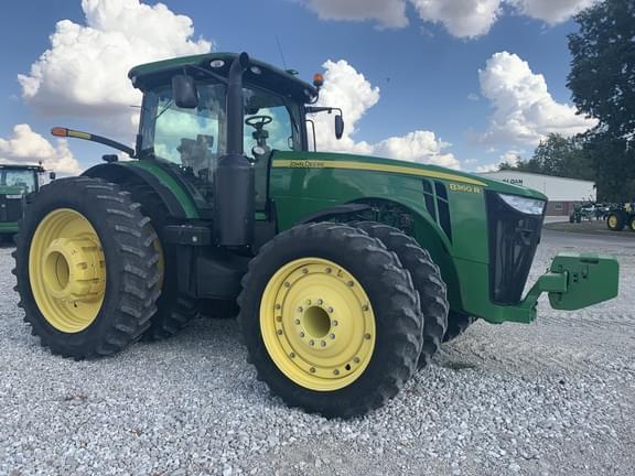 Image of John Deere 8360R equipment image 2