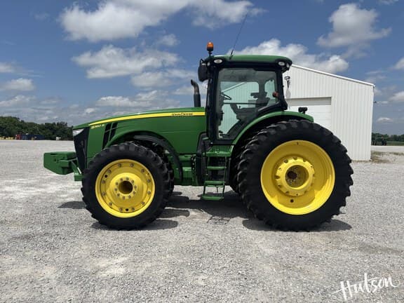 Image of John Deere 8360R equipment image 4