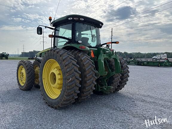 Image of John Deere 8360R equipment image 2
