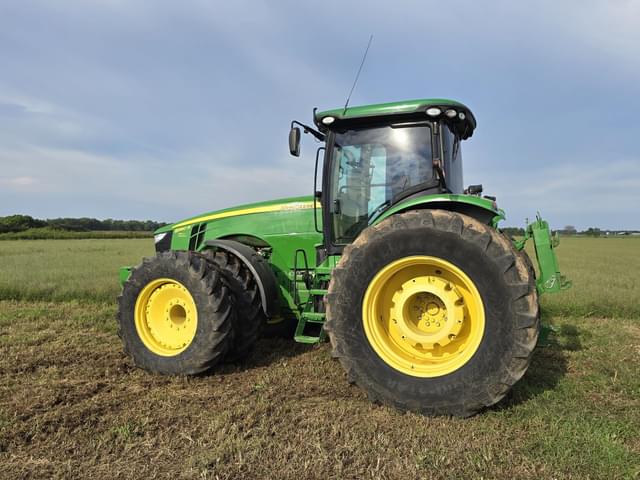 Image of John Deere 8360R equipment image 3