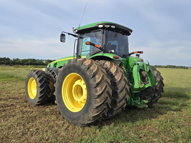 Image of John Deere 8360R equipment image 4
