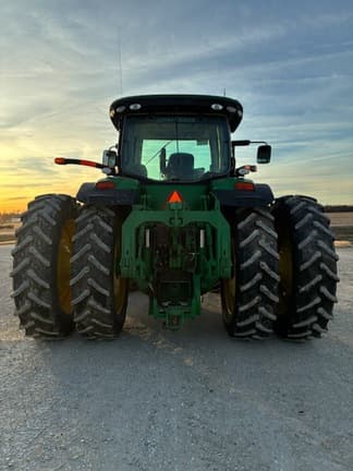 Image of John Deere 8360R equipment image 4