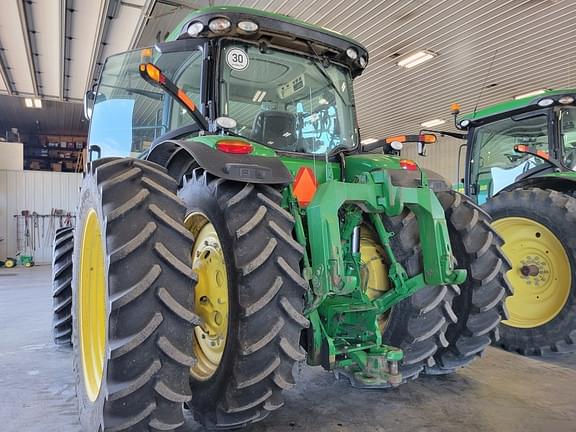 Image of John Deere 8360R equipment image 4