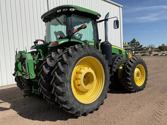 Image of John Deere 8360R equipment image 4