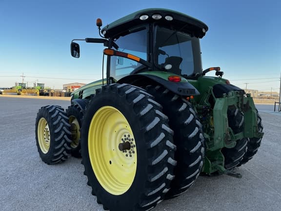 Image of John Deere 8360R equipment image 3