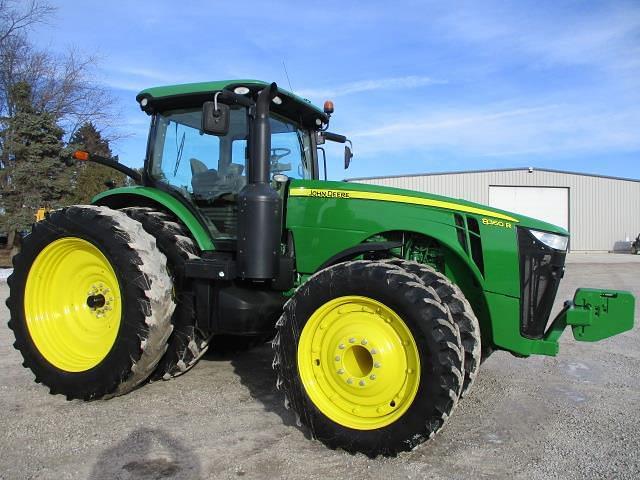 Image of John Deere 8360R equipment image 1