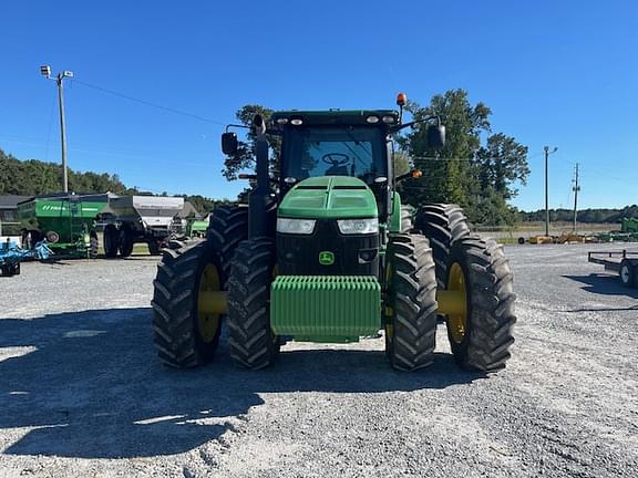 Image of John Deere 8360R equipment image 1