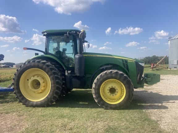 Image of John Deere 8360R equipment image 2