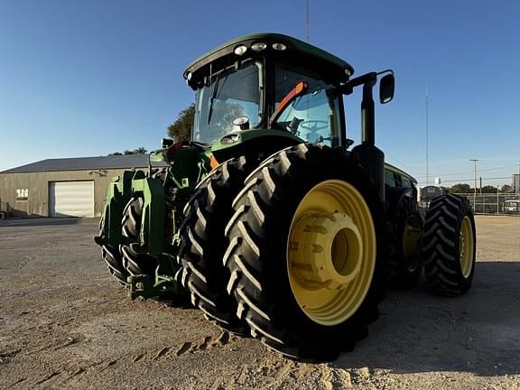 Image of John Deere 8360R equipment image 4