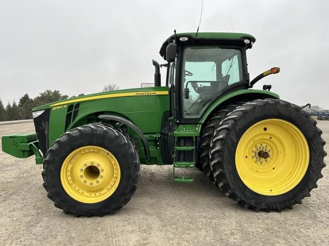 Image of John Deere 8360R equipment image 1