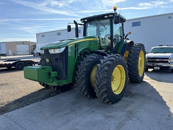 Image of John Deere 8360R equipment image 1