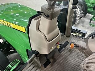 Main image John Deere 8360R 19