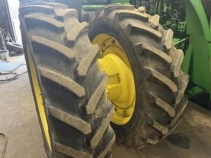 Main image John Deere 8360R 10