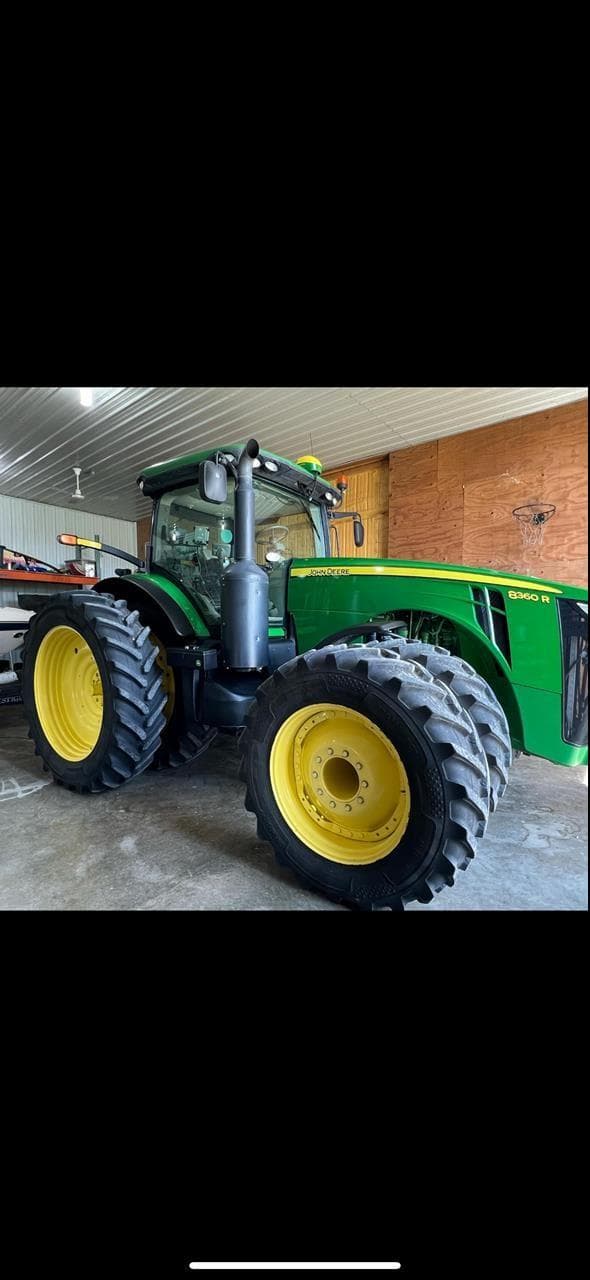 Image of John Deere 8360R Primary image
